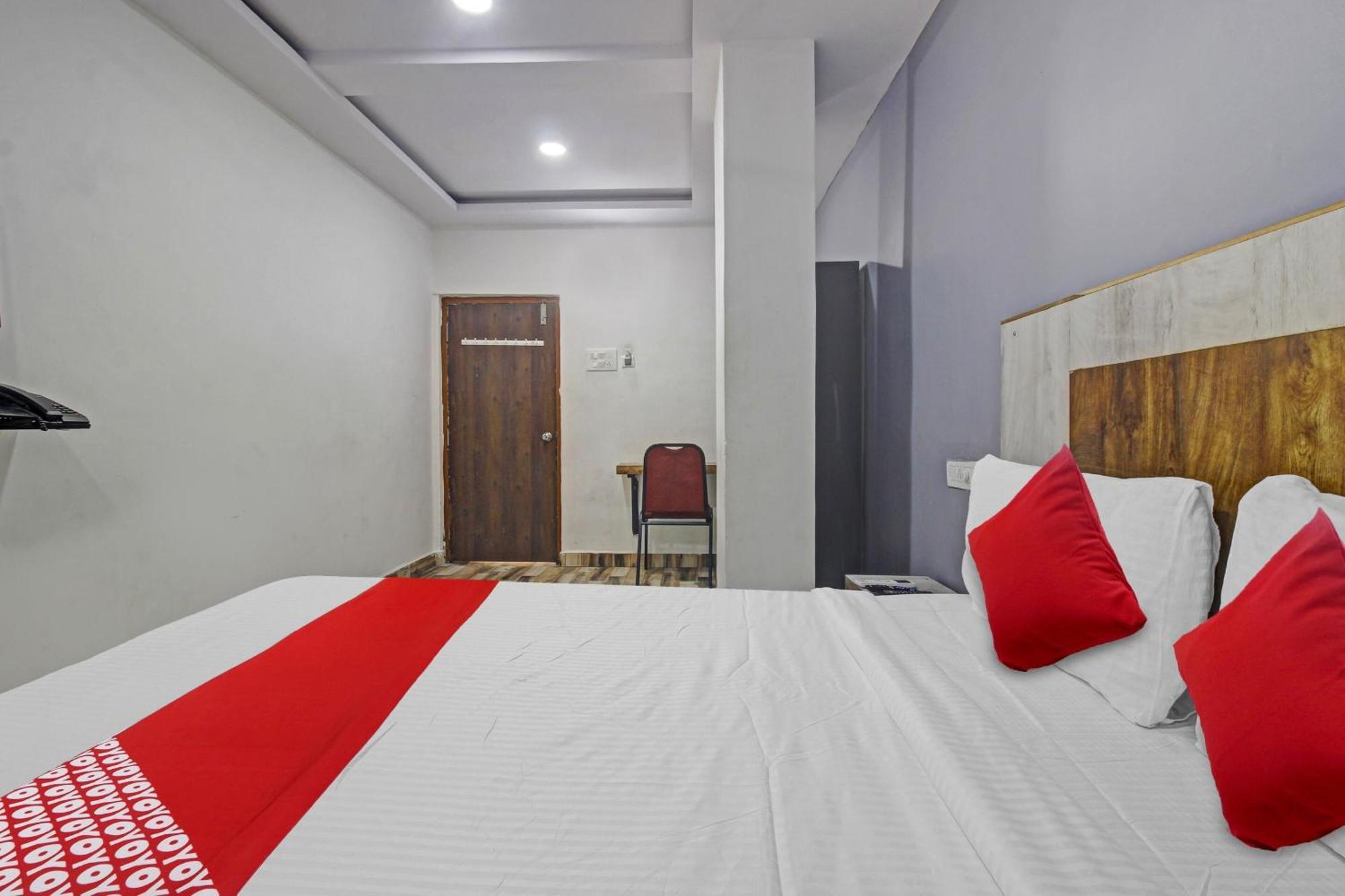 Super Hotel O Sri Sai Regency Hyderabad Ngoại thất bức ảnh