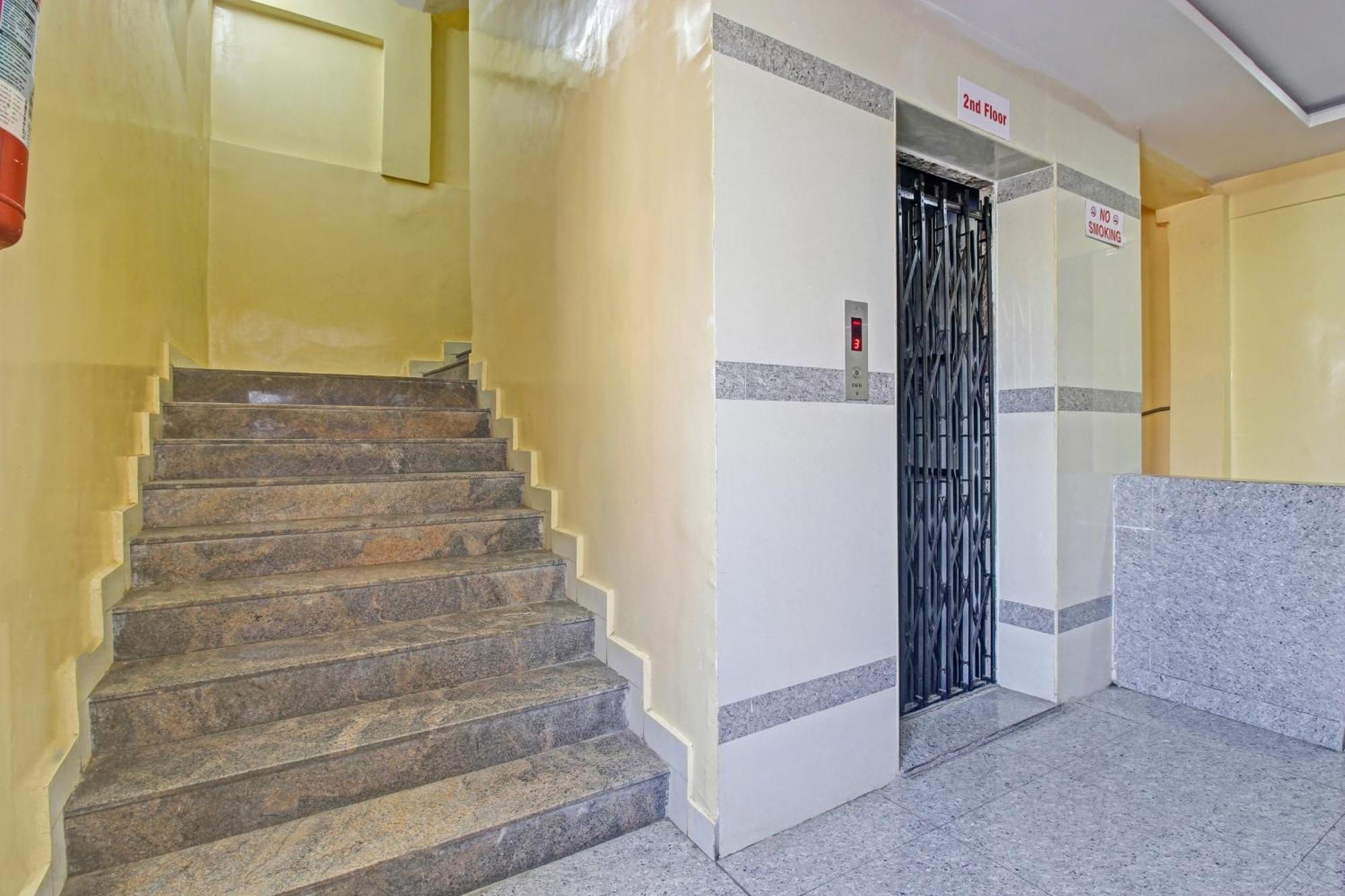 Super Hotel O Sri Sai Regency Hyderabad Ngoại thất bức ảnh